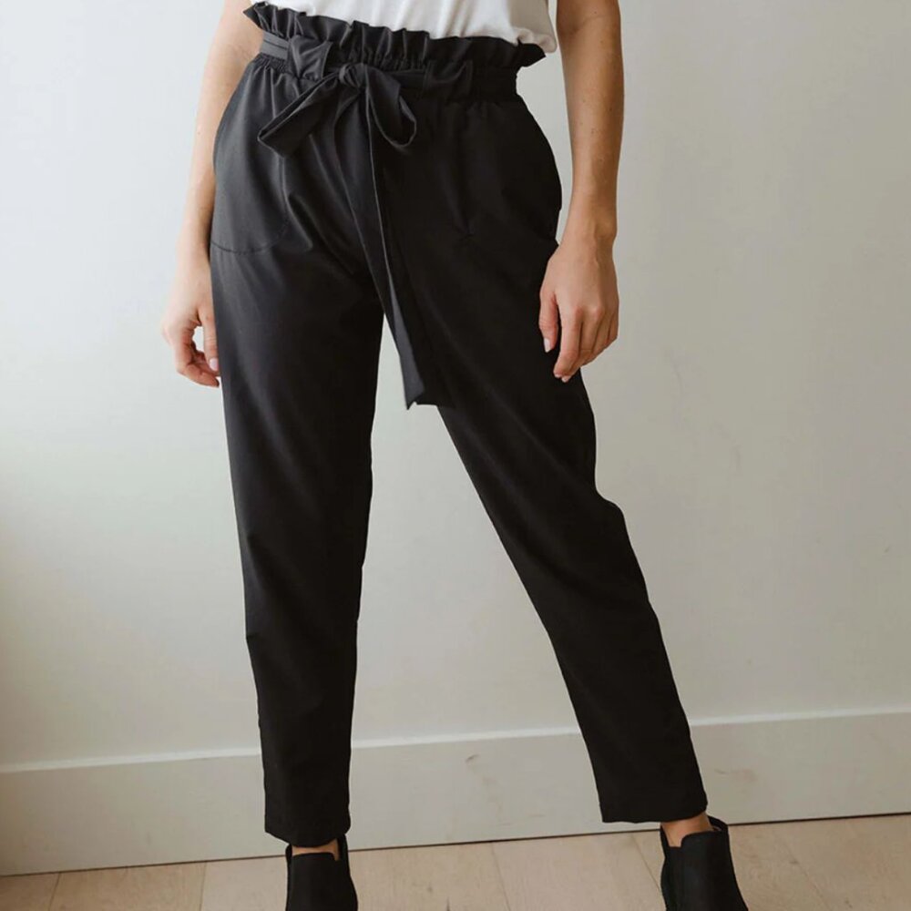 ALBION Bow Belt Capri Black Medium